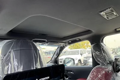 Toyota Land Cruiser VXR 3.5L-2