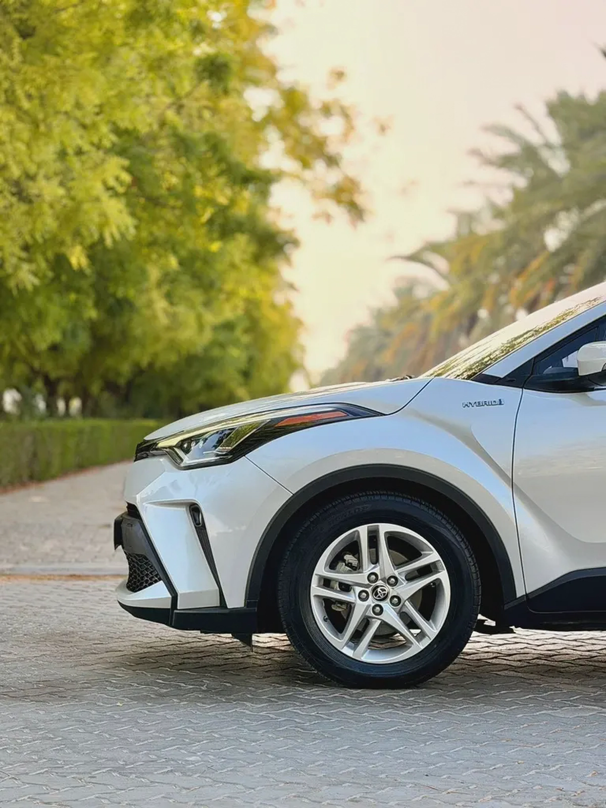 Toyota C-HR 2022 GCC Specs - Low Mileage  Pristine Condition-4-4