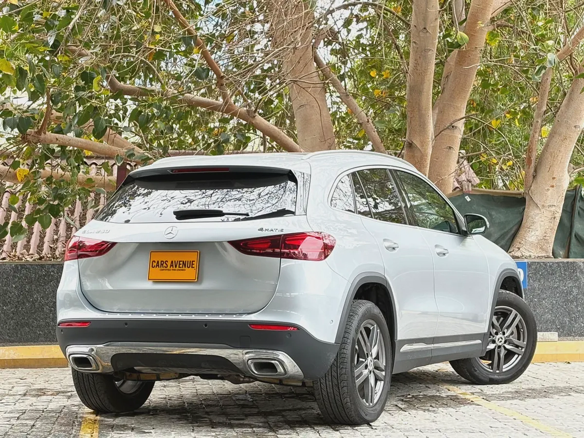 1,840 AED per month | Under Warranty till April 2027