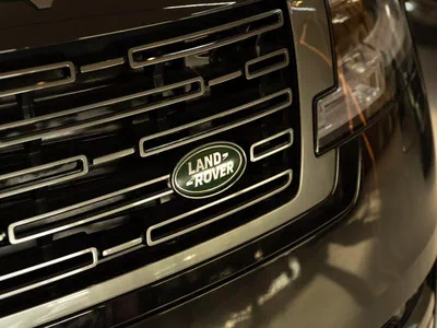 Land Rover Range Rover Autobiography P530 4.4L 2023 Range Rover Vogue Autobiography | Black Exterior | Maroon Interior | Lu-3