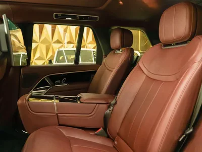 Land Rover Range Rover Autobiography P530 4.4L 2023 Range Rover Vogue Autobiography | Black Exterior | Maroon Interior | Lu-5
