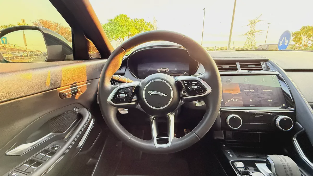 2024 Jaguar E-Pace GCC Specs-13-13