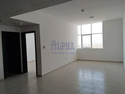 Union Tower | 1 Bedroom High Floor | Sea View-8
