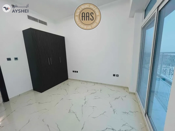 No commission huge size 2bhk with Storeroom || rent 100k || all amenities || arjan dubai