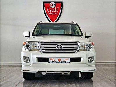 Toyota Land Cruiser VXR 5.7L-8CYL EXCELLENT CONDITION-1