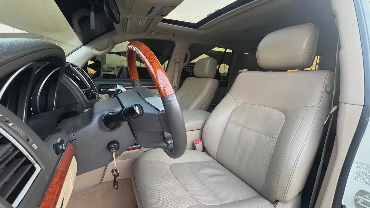Toyota Landcruiser VXR 2014 | Gcc specs | Original paint-11-11