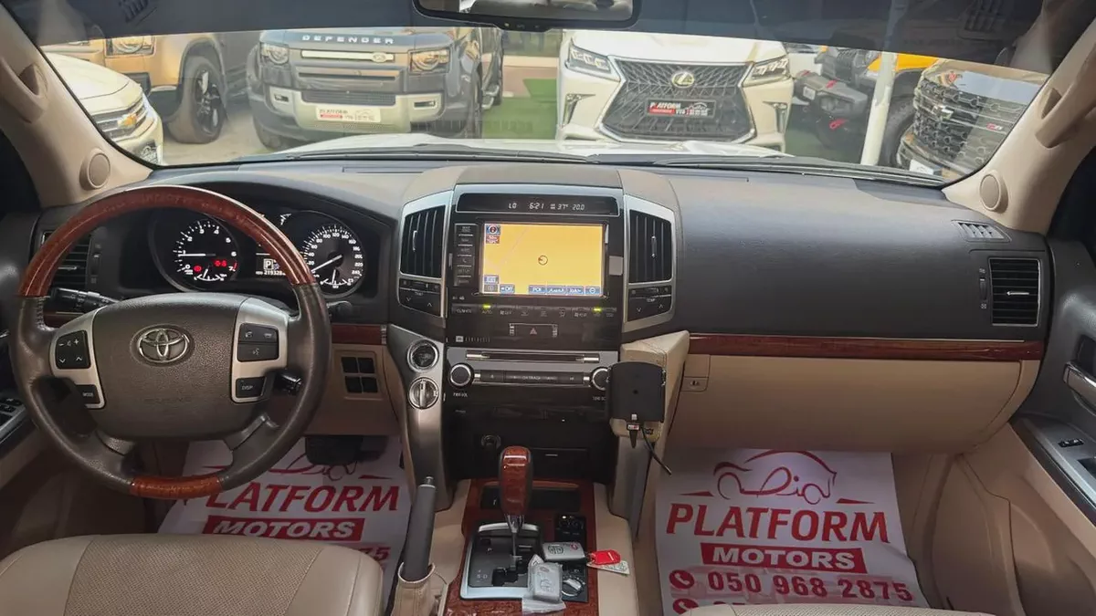 Toyota Landcruiser VXR 2014 | Gcc specs | Original paint-7-7