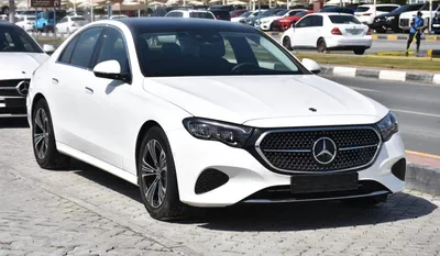 MERCEDES BENZ E200 2025 | WHITE-6