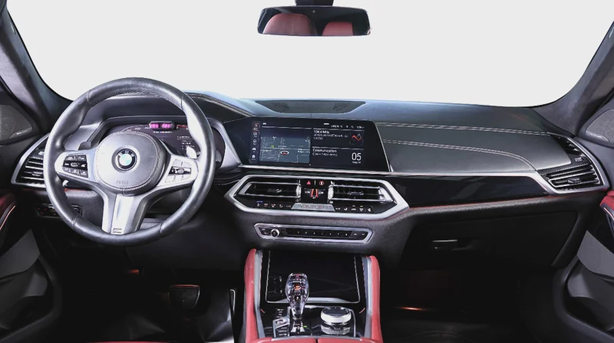 BMW X6 M50i-GCC-High Specifications-BMW warranty and service till 09/2026-M Sport Package-9-9