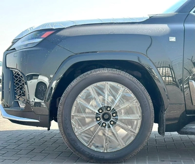 Lexus LX600 F Sport Launch Edition 3.5L-15