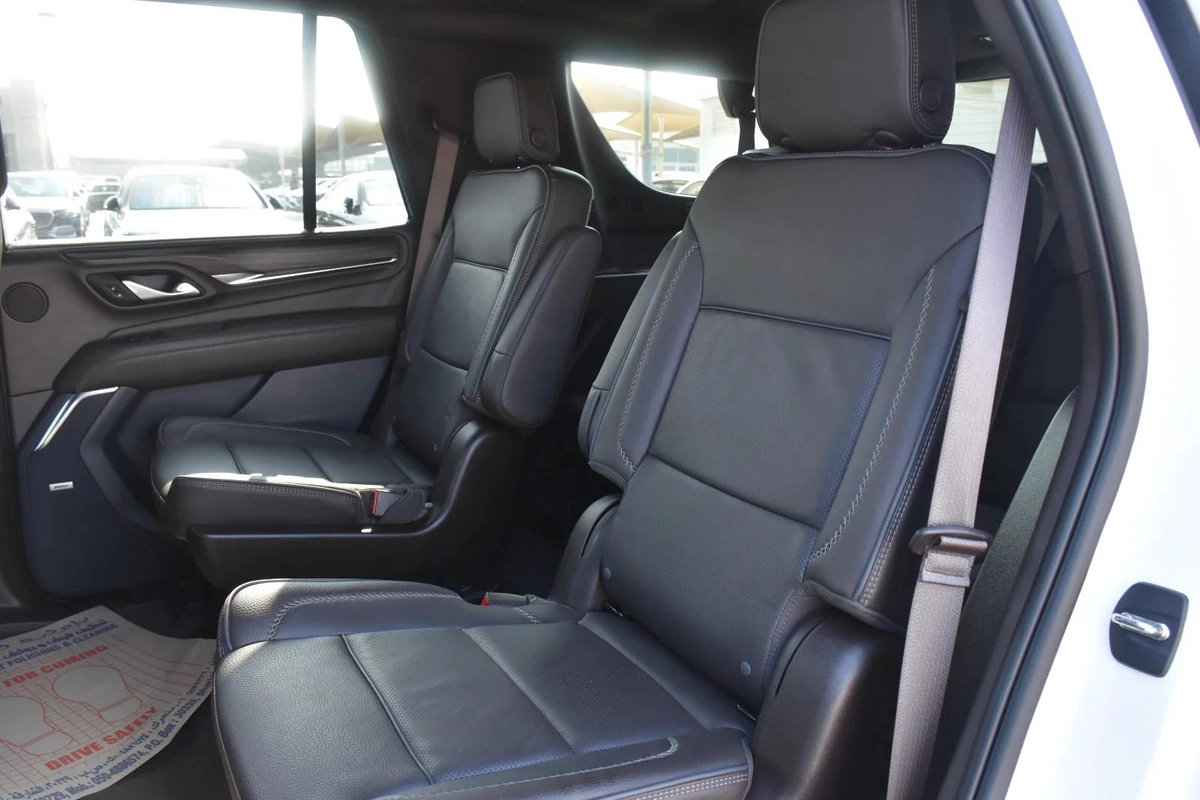 GMC YUKON DENALI 4WD 2023 | WHITE-15-15