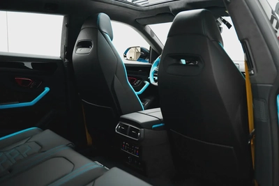 2025 LAMBORGHINI URUS SE-17