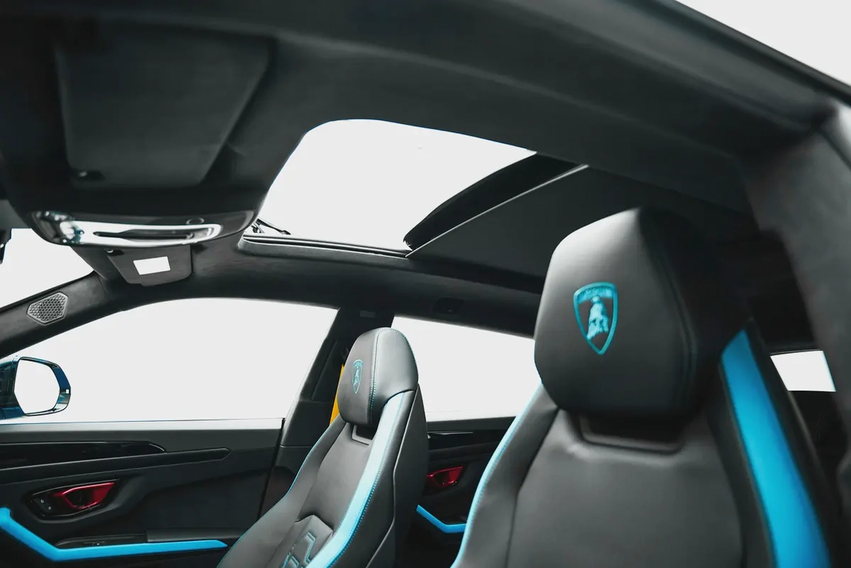 2025 LAMBORGHINI URUS SE-8-8