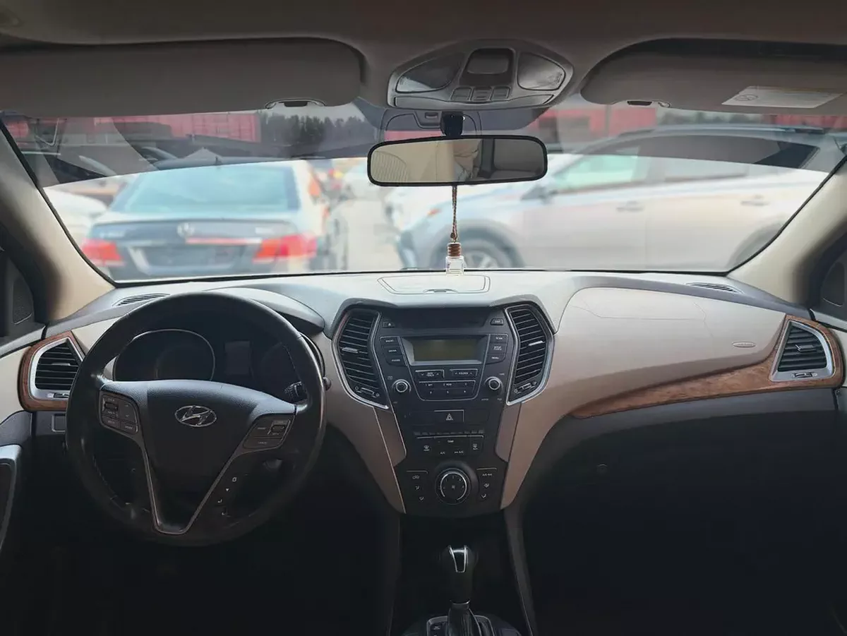Hyundai Santa Fe Limited 2015 | GCC Specs | Top Option-9-9