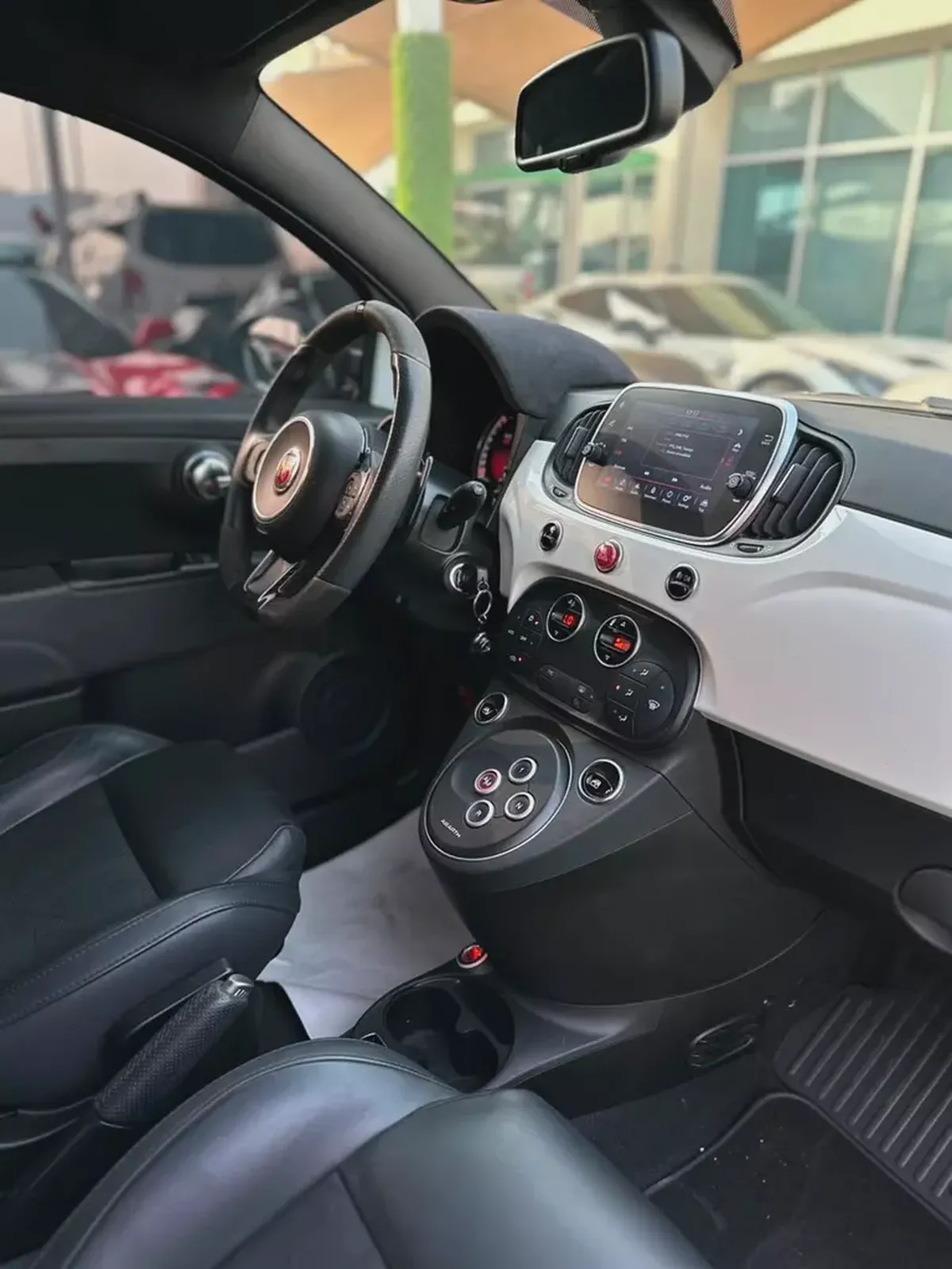 Fiat 500 Abarth 2022 GCC Specs - Low Mileage - Pristine Condition-9-9