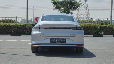 Nissan N6 180 Max (Silver White)-22