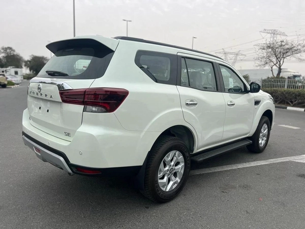 Nissan X Terra SE 2.5L RWD