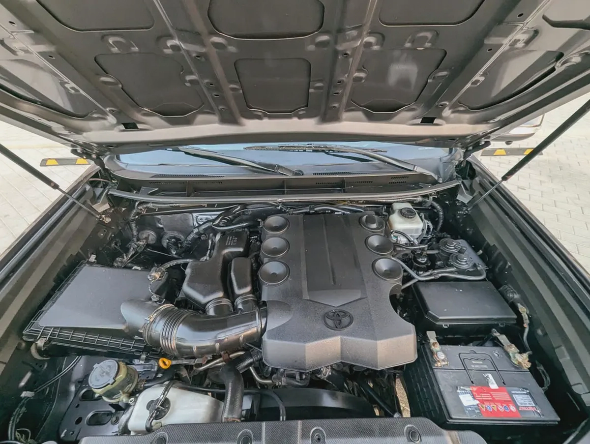 Toyota Prado 2010 Facelifted 2023 | Full Option | V6 4.0L | GCC Specs | Excellent Condition