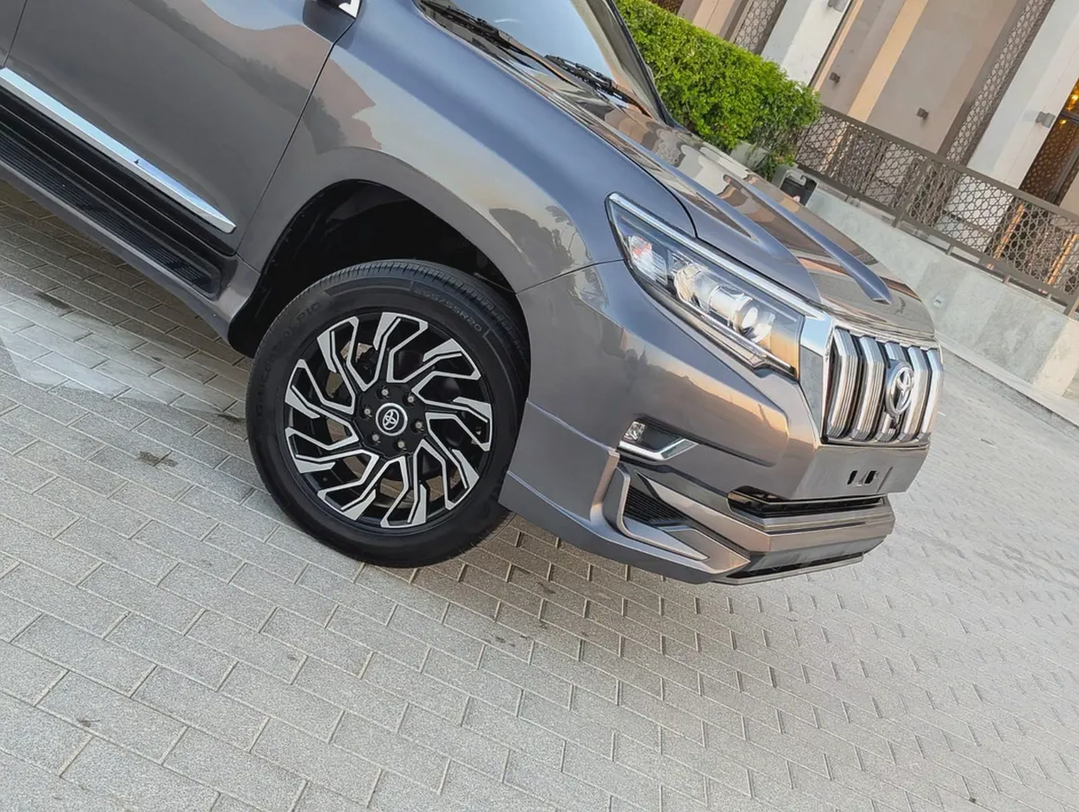 Toyota Prado 2010 Facelifted 2023 | Full Option | V6 4.0L | GCC Specs | Excellent Condition