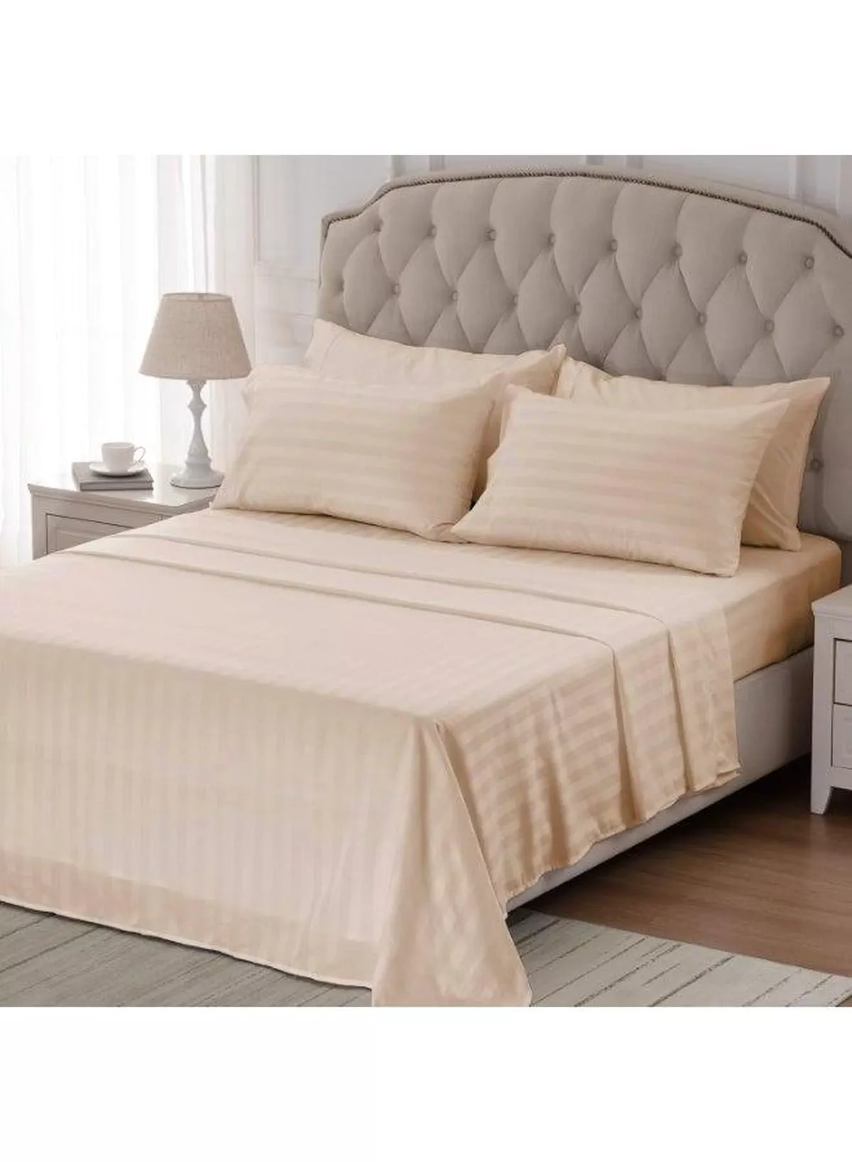 4-Piece Luxury Super King Cream Striped Bedding Set (Flat Sheet 260×240 cm, Fitted Sheet 200×200+30 cm, 2 Pillowcases 50×75 cm) – Premium Microfiber, Hotel-Style Comfort-1-1