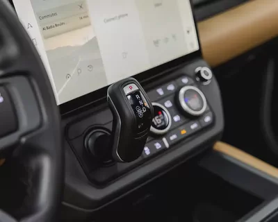 LAND ROVER DEFENDER 110 HSE - X DYNAMIC - V6 - 2026 - ALTAYER WARRANTY AND SERVICE CONTRACT-19