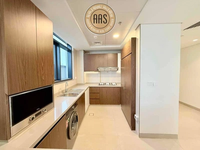 BURJ KHALIFA VIEW | BRAND NEW | BIG TERRACE | PARKING-3