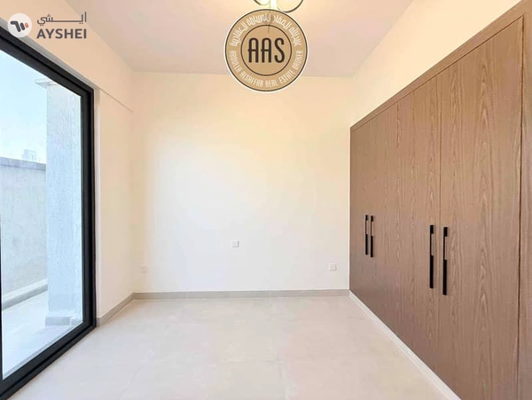 BURJ KHALIFA VIEW | BRAND NEW | BIG TERRACE | PARKING
