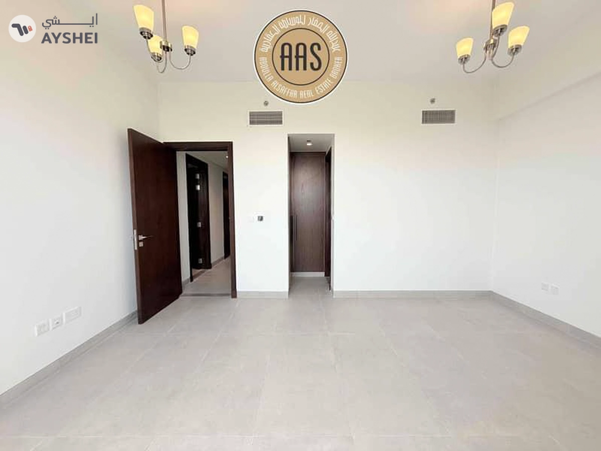 BURJ KHALIFA VIEW | BRAND NEW | BIG TERRACE | PARKING-20-20