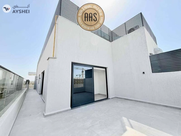 BURJ KHALIFA VIEW | BRAND NEW | BIG TERRACE | PARKING