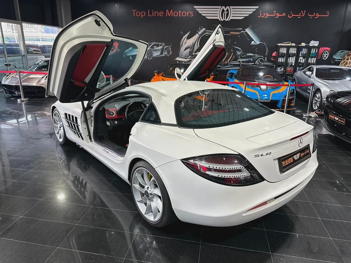 Mercedes -Benz SLR, Full Service History From Abudhabi Dealer, Amazing specs, must see to believe-5-5