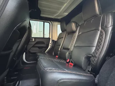 Jeep Wrangler Sport 2021 V6-3