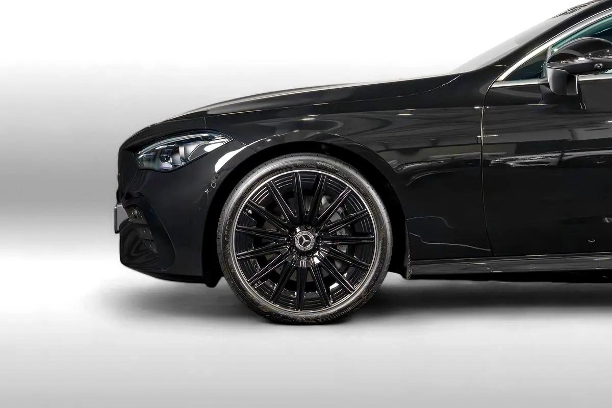 0% Downpayment | Merceces-Benz 5 Years Warranty | AED 3,881 P/M |-4-4