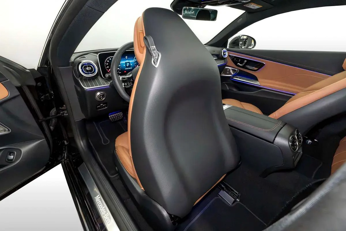 0% Downpayment | Merceces-Benz 5 Years Warranty | AED 3,881 P/M |-7-7