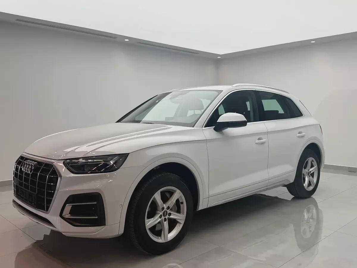 2022 Audi Q5 45 TFSI | GCC Specs | S-line | Premium Interior-2-2