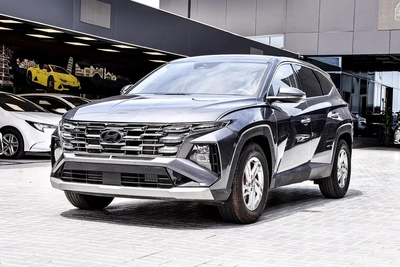Hyundai Tucson 2024 | Korean Specs | Clean Title | 7K KM | Gray | هيونداي توسان 2024 وارد كوري-0