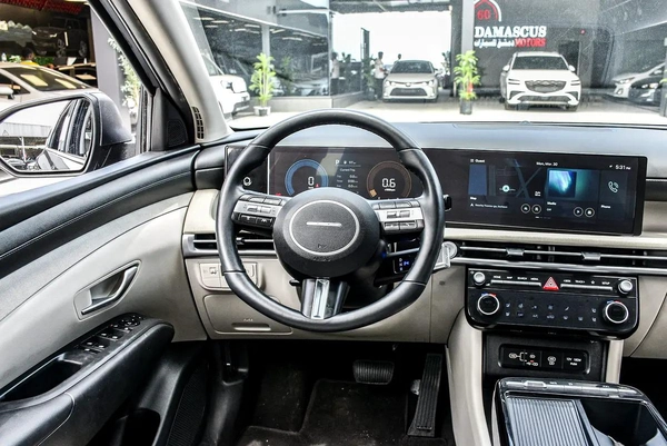 Hyundai Tucson 2024 | Korean Specs | Clean Title | 7K KM | Gray | هيونداي توسان 2024 وارد كوري