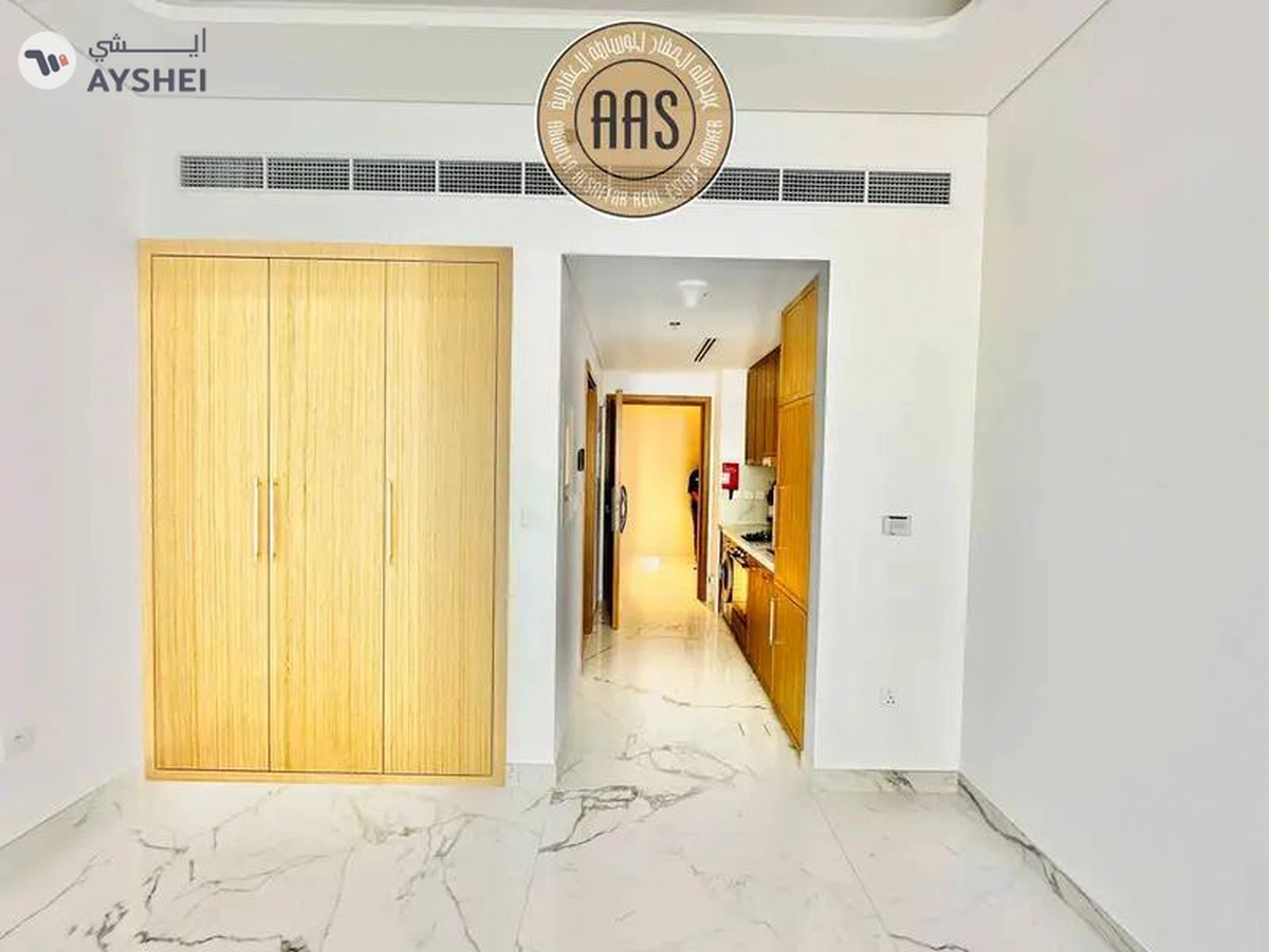 Hot offer •• luxurious studio •• pool view •• kitchen appliances-3-3