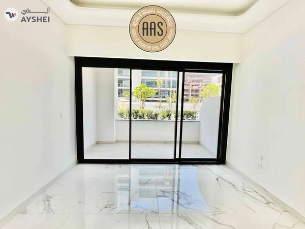Hot offer •• luxurious studio •• pool view •• kitchen appliances