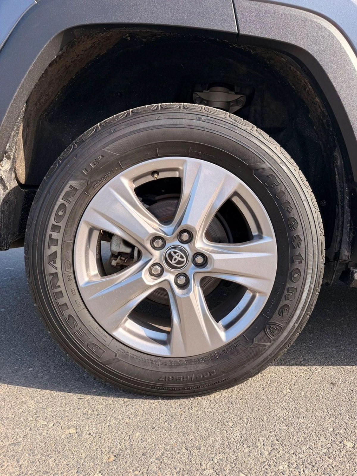 Toyota RAV4 XLE full option-11-11