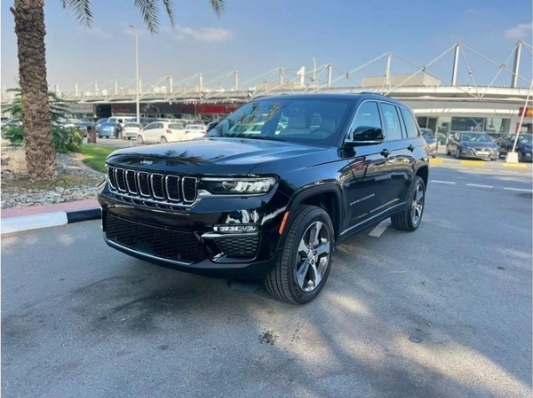 Jeep Cherokee 2024 (EXPORT)