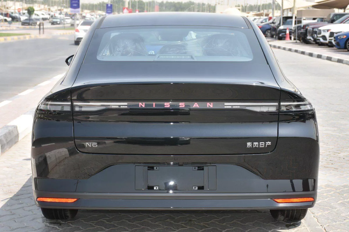 NISSAN N6 PHEV 2026 | BLACK-15-15