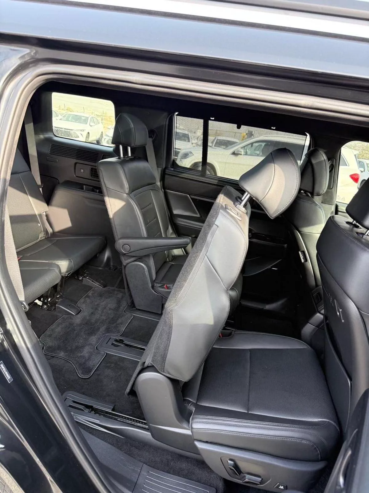 Hyundai Santa Fe PREMIUM CALLIGRAPHY-18-0
