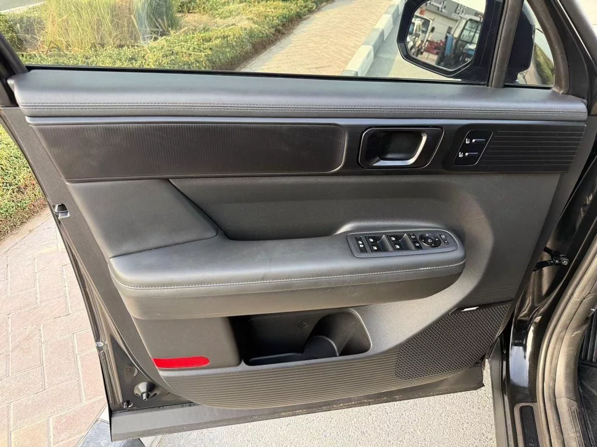 Hyundai Santa Fe PREMIUM CALLIGRAPHY-19-0