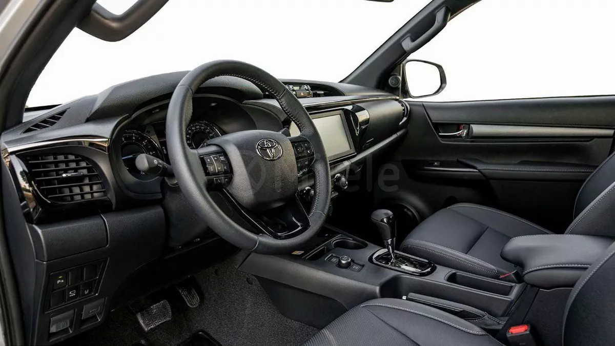 Toyota Hilux  TOYOTA HILUX DC MHEV | 2-YEAR WARRANTY + SERVICE AVAILABLE | IN-HOUSE FINANCING | 0% DOWNPAYMENT (BA-15-0