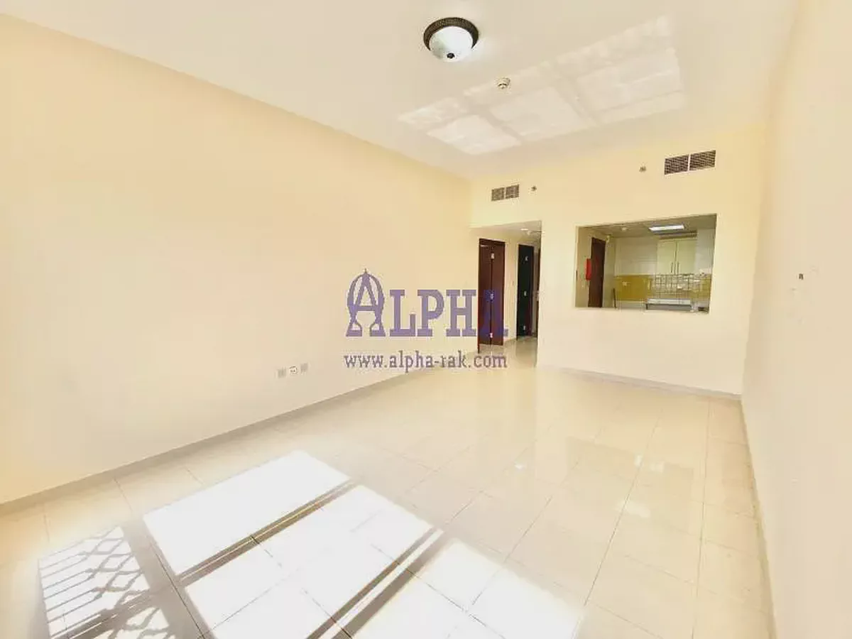 1 BR | Close to the Beach | Investment oportunity-4-4