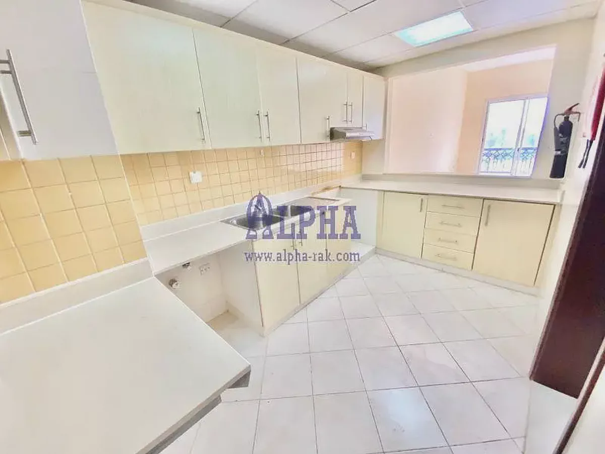 1 BR | Close to the Beach | Investment oportunity-1-1