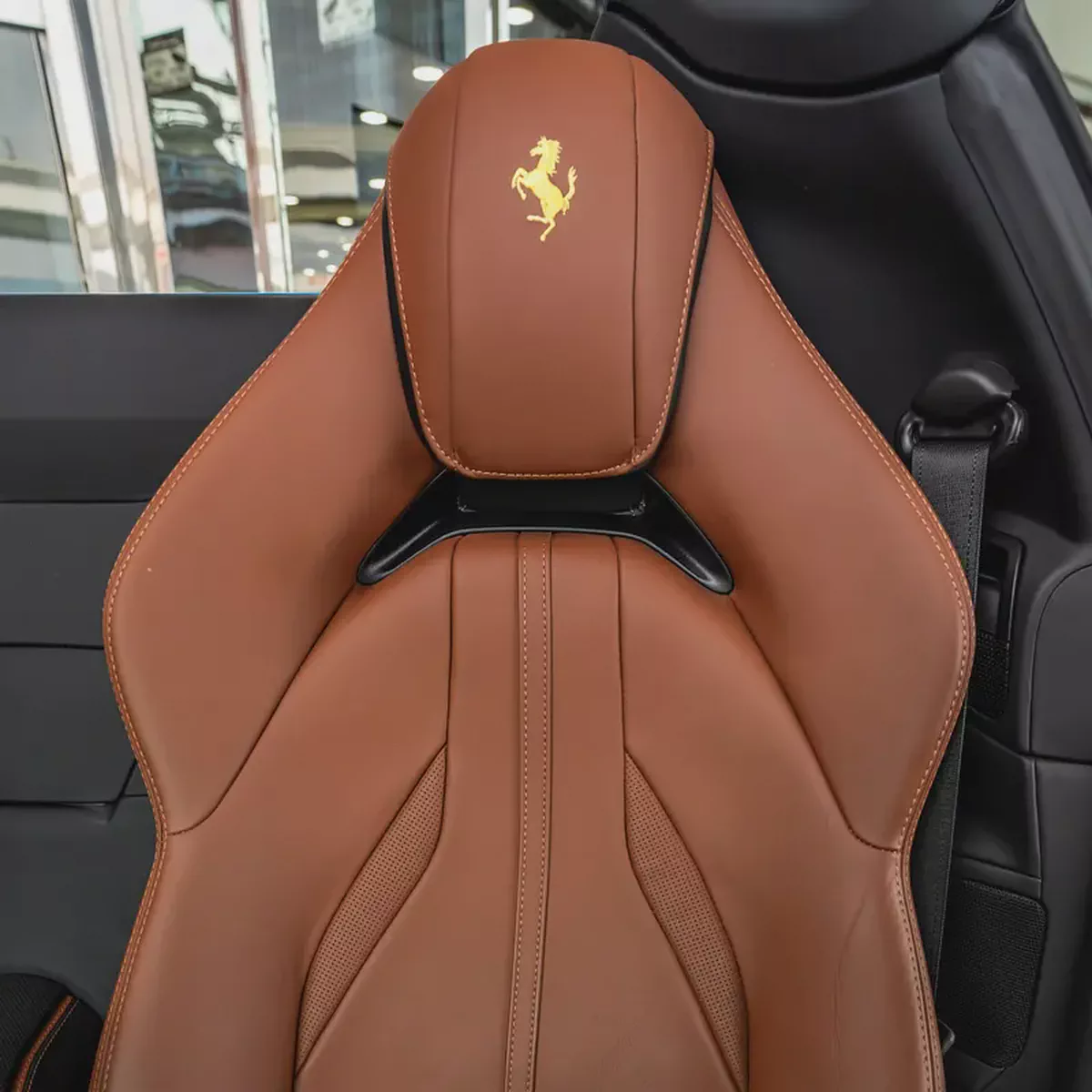 2022 FERRARI 812 GTS DONE ONLY 2300KM-8-8
