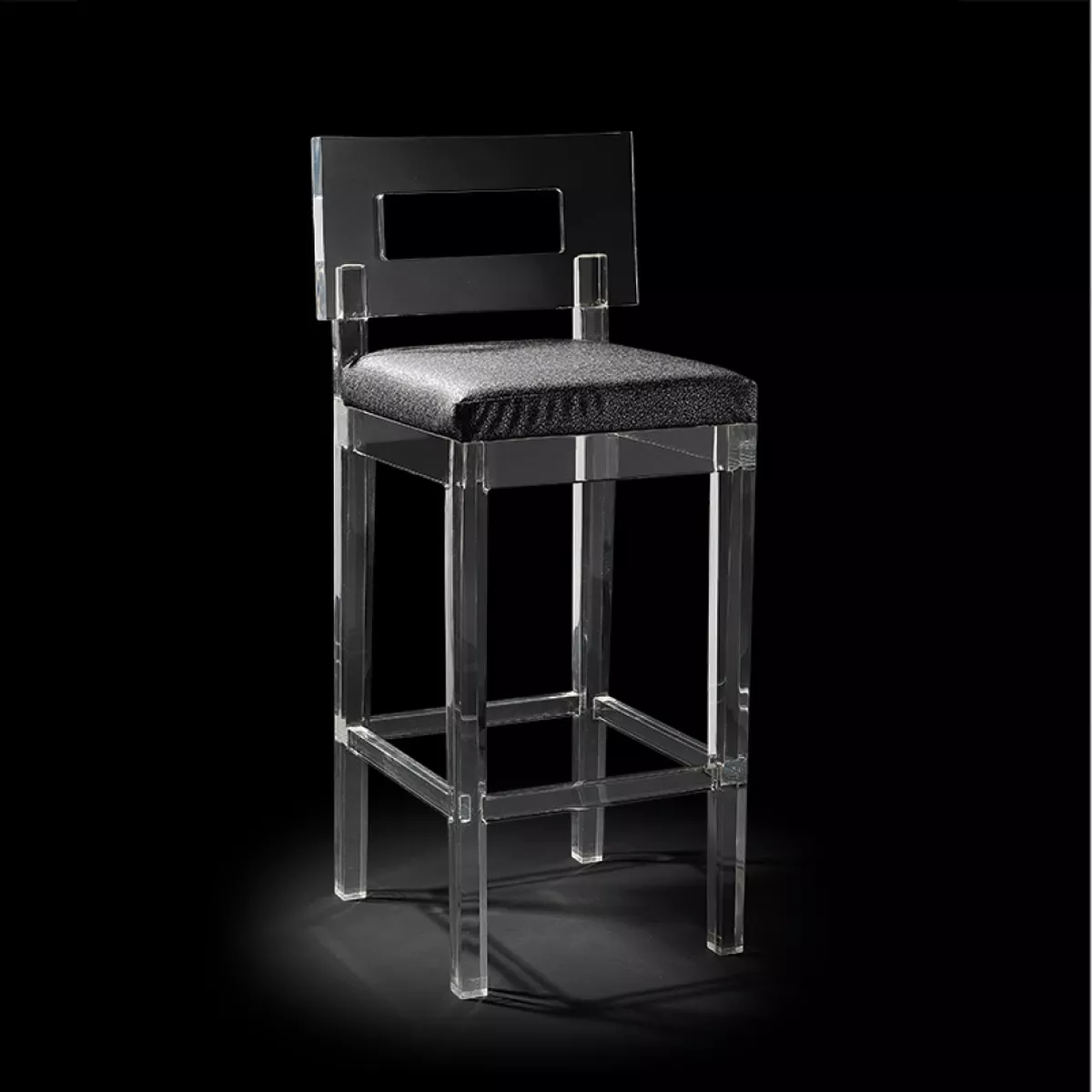 George Barstool H 109 W 44 D 47 Sitting heigth 78-0-0