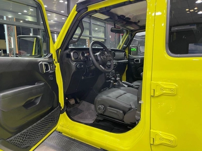 Jeep Wrangler Unlimited SPORT 3.6L A/T-9