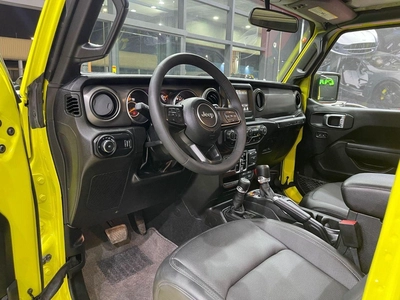 Jeep Wrangler Unlimited SPORT 3.6L A/T-10